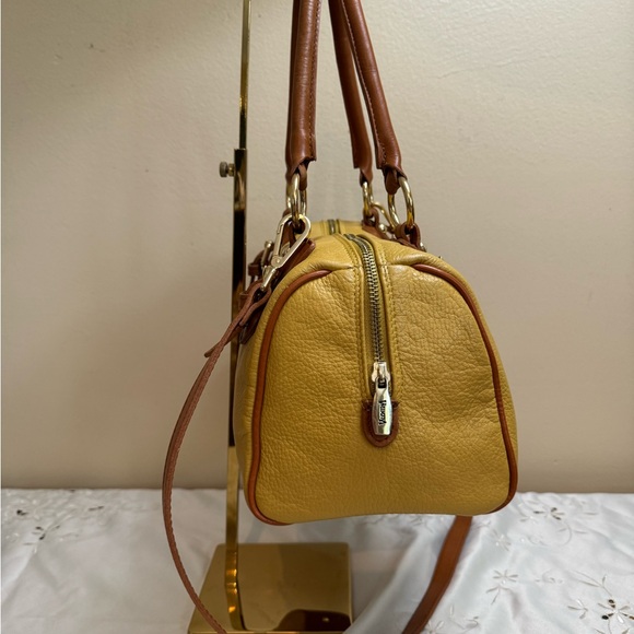 Valentina Yellow Leather Handbag with Crossbody Strap - Picture 3 of 5